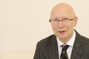 Hartmut Schröder